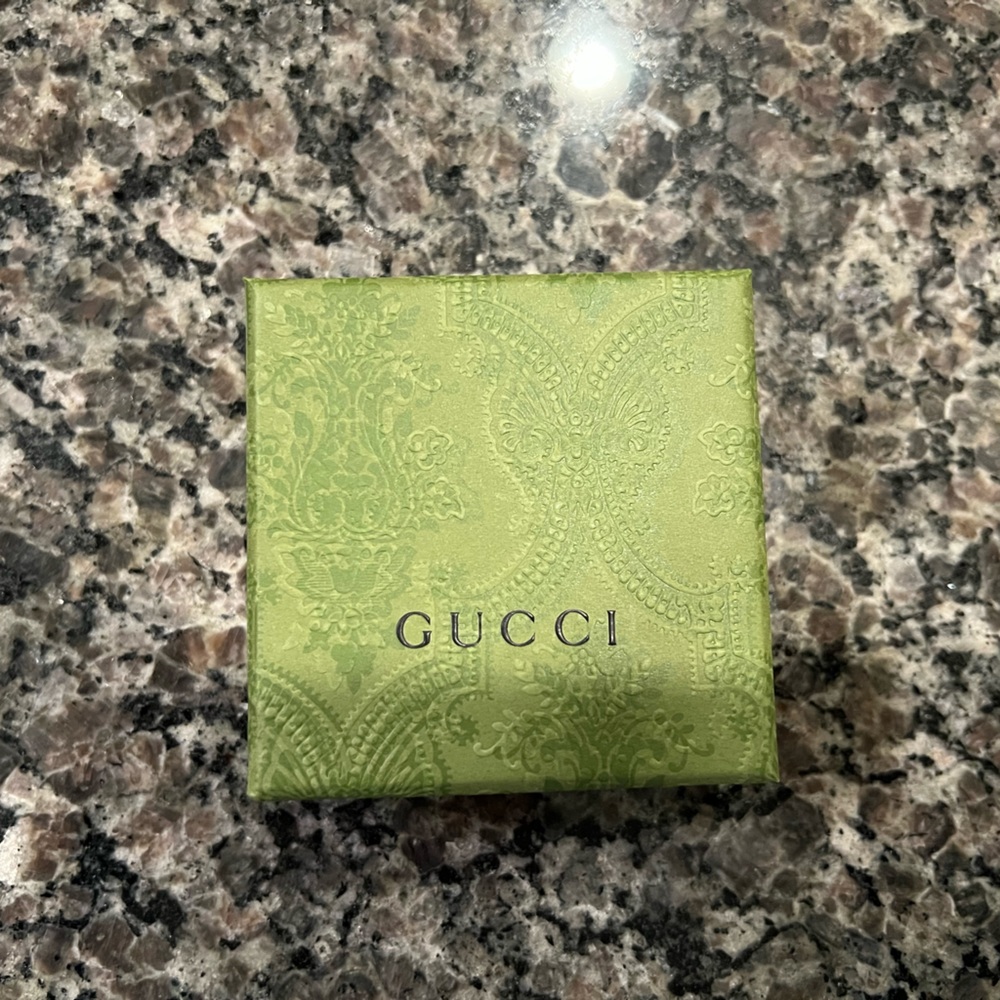Designer Gucci Jewerly Box and Jewelry Bag